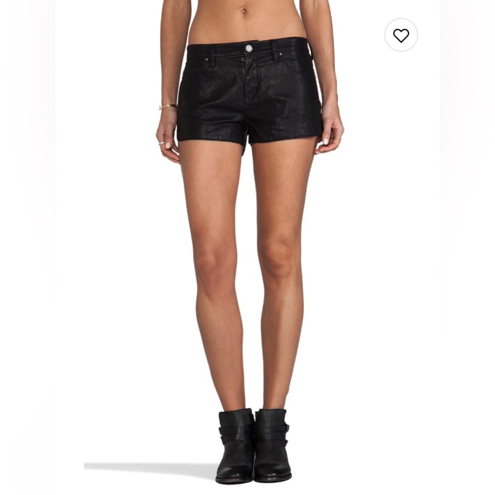 BLANKNYC - Chill Pill Shorts Brand New’